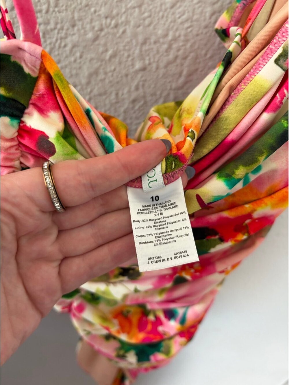 J.Crew Floral One Piece Swimsuit size 10. EUC. Removable pads and tie shoulder s - Picture 4 of 6